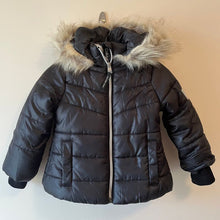 Load image into Gallery viewer, Calvin Klein, Size 2T, Black winter jacket, NWT Calvin Klein black puffer coat. Faux fur lined, Size 2T, NWT 2T
