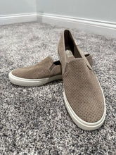 Load image into Gallery viewer, Keds Taupe Dream Foam 9 (Adult)
