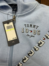 Load image into Gallery viewer, Tommy Hilfiger zip up hoodie NWT chambray blue 4T
