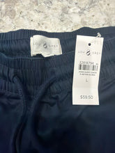 Load image into Gallery viewer, Lou &amp; Grey NWT shorts Women's - L
