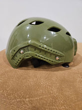 Load image into Gallery viewer, NWT kid soldier costume size 10/12 including flak jacket and helmet 10
