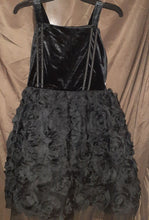 Load image into Gallery viewer, Kensie Girl Special Occassion black sleeveless rose petal skirt 10
