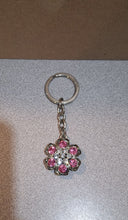 Load image into Gallery viewer, Argento SC Pink Swarovski Crystal Flower Keyring
