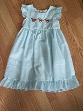 Load image into Gallery viewer, Belles and Britches Boutique VGU Size 6/7 Kentucky Derby Embroidered Seersucker Dress 6
