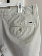 Load image into Gallery viewer, Vineyard vines Khaki shorts waist 28 inseam 8 in 28
