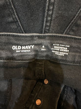 Load image into Gallery viewer, Old Navy 4 TALL Women's 4
