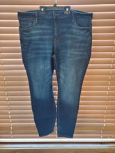 Load image into Gallery viewer, Old navy midrise Rockstar super skinny jeans NWOT dark midrise skinny women's jeans old navy Women's 20

