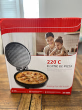 Load image into Gallery viewer, NIB Pizza Maker  Small Appliance
