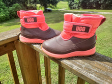 Load image into Gallery viewer, UGG Taney weather boots pink and brown worn twice Girls UGG boots, waterproof leather, 10mm sheepskin insole 11 (Lil' Kid)
