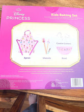 Load image into Gallery viewer, Disney Princess NIB baking set
