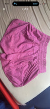 Load image into Gallery viewer, Lululemon Hot pink heathered Hotty hots size 4 no liner Women's - S
