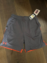 Load image into Gallery viewer, Under Amour NWT  gray, and orange shorts med loose fit 10
