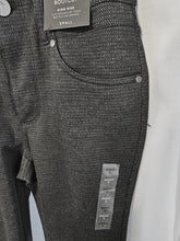 Load image into Gallery viewer, Simply Vera, VeraWang Jr's -- Grey bootcut dress pants -NEW with tag Women's - S
