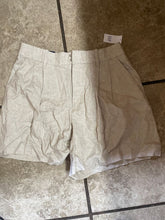 Load image into Gallery viewer, Gap Cream linen shorts w tags Women's - S
