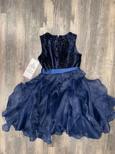 Load image into Gallery viewer, Rare Editions midnight magic size 6 dress  NWT Velvet sequin top. Satin belt. Ruffle bottom w lining underneath. 6
