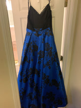 Load image into Gallery viewer, 13/14 size B Darlin brand Blue with black flowers long dress approx 4ft 2 from back zipper Women's 14
