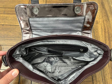 Load image into Gallery viewer, Simply Vera Wang Purple Purse with Strap for Cross-Body or Shoulder
