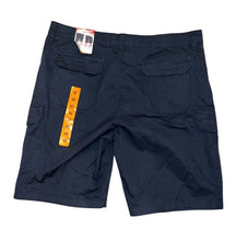 Load image into Gallery viewer, Unionbay Mens Size 42 Navy Blue Cargo Shorts Cargo pockets 10.5 inch inseam, NWT 42
