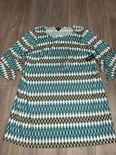 Load image into Gallery viewer, Tacera NWT long top, double ruffle sleeve with necklace Women's - XXXL
