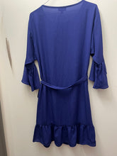 Load image into Gallery viewer, BNWT BOBEAU collection Blue wrap dress, never worn, from nordstrom Women's - S

