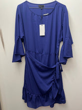Load image into Gallery viewer, BNWT BOBEAU collection Blue wrap dress, never worn, from nordstrom Women's - S
