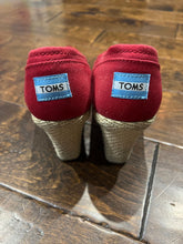 Load image into Gallery viewer, TOMS Red wedges 9-1/2 (Adult)
