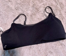 Load image into Gallery viewer, Bleuet reversible petal padded bra like new  12
