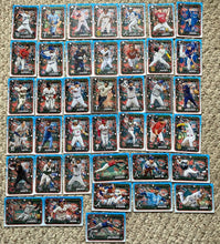 Load image into Gallery viewer, TOPPS Holiday Mega Box 90 cards
