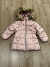 Load image into Gallery viewer, Michael Kors Michael Kors Girls Pink Puffer Coat Faux Fur Hood Size 3T 3T
