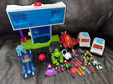 Load image into Gallery viewer, Imaginext Teen Titans Go Imaginext set with accessories and figures. Figures and Animals
