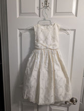 Load image into Gallery viewer, Cinderella ivory sleeveless dress, size 5 Ivory sleeveless dress w/ tie ribbon &amp; tulle like underskirt 5T
