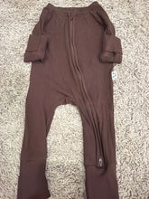 Load image into Gallery viewer, Remi&amp;Friends Bamboo brown ribbed pjs 3 Months
