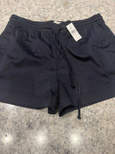 Load image into Gallery viewer, Lou &amp; Grey NWT shorts Women's - L
