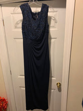 Load image into Gallery viewer, Collection Apparel worn once Paid over 150 gorgeous lite feeling long I am  5 9 Women's 4
