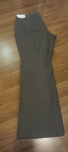 Load image into Gallery viewer, Loft New with tags, size is 14S Women's 14
